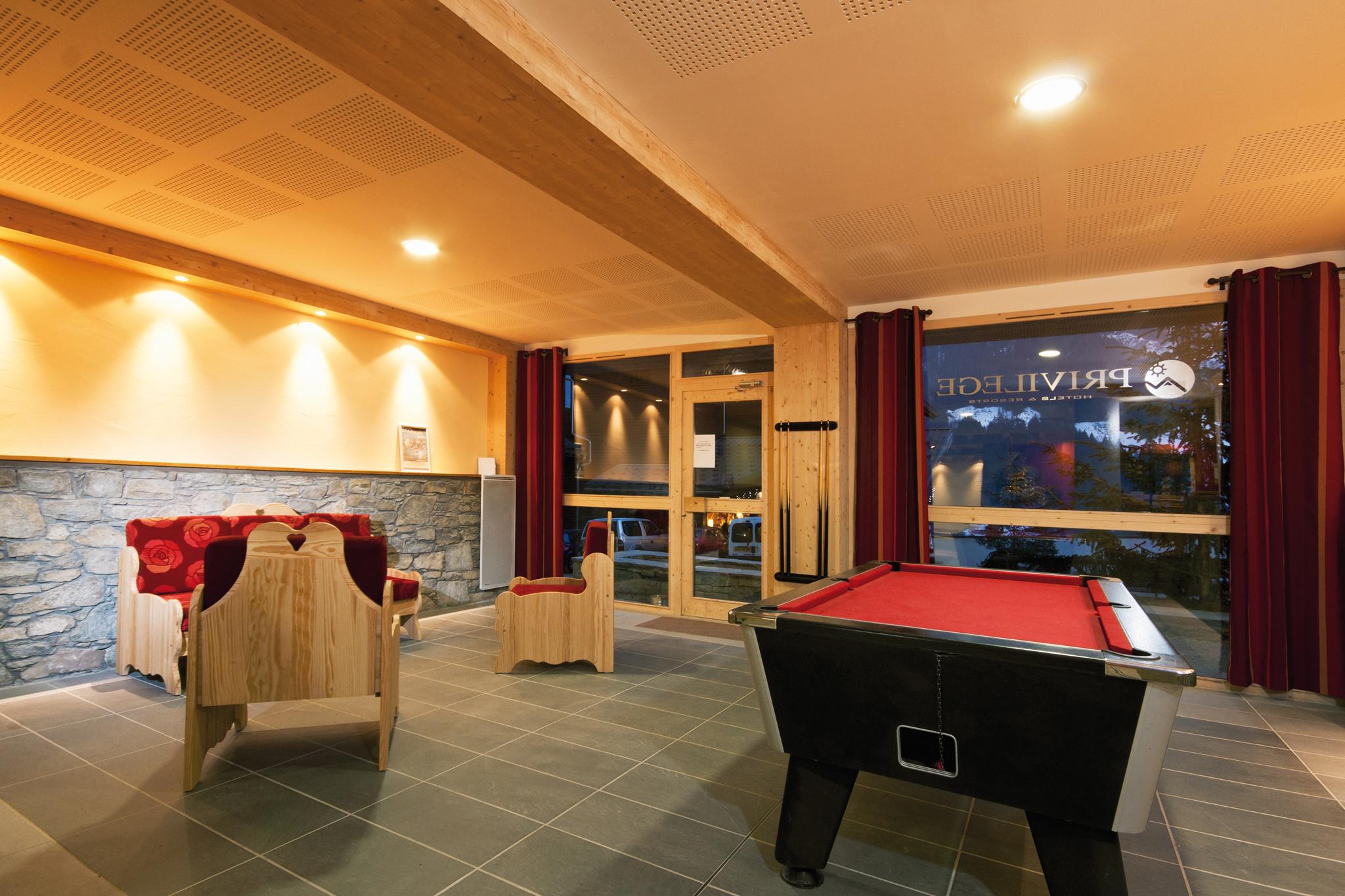 Lagrange Vacances Les Chalets Du Mont Blanc Hauteluce Exterior photo